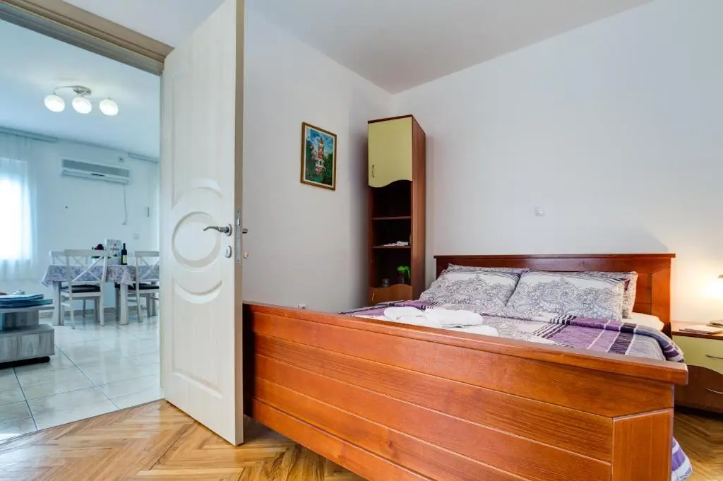 Будва: Apartment Radojevic Ii