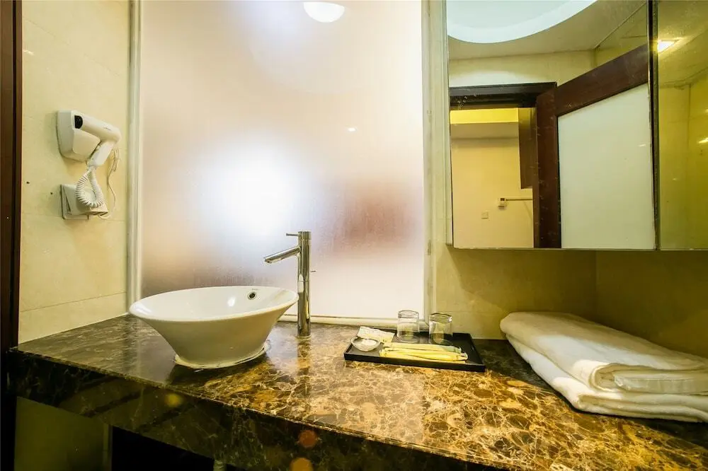 Гуанчжоу: Guangzhou Xiying International Apartment