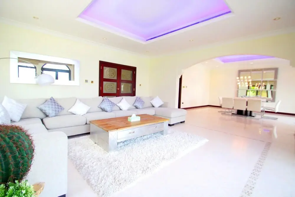 Дубай: The Palm Jumeirah Villas - Frond H