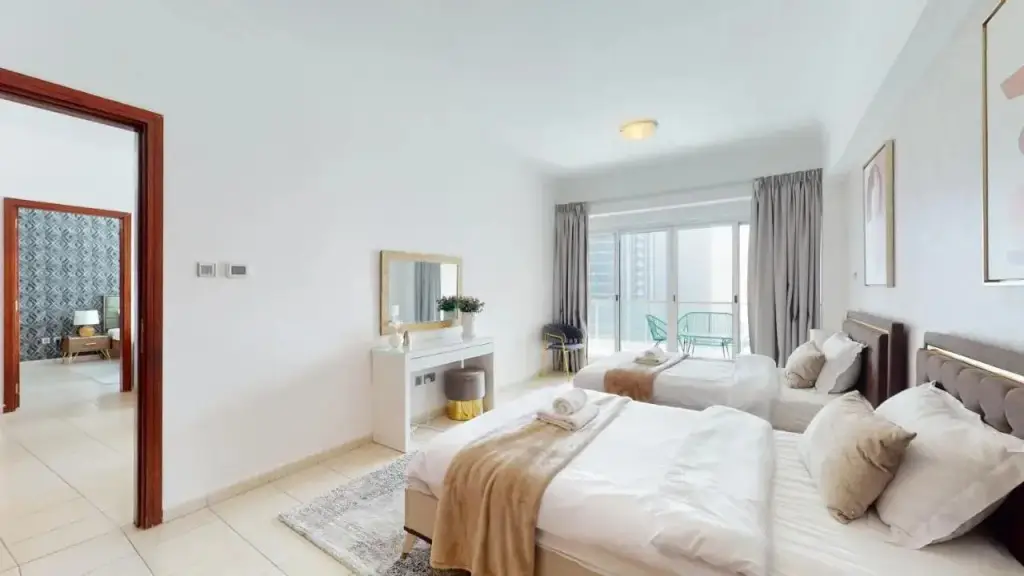 Дубай: Lv38 - Elegant 2bhk in Lake View Tower