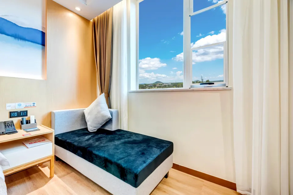 Басуо: VX Hainan Dongfang City Dongfang Haijun Hotel