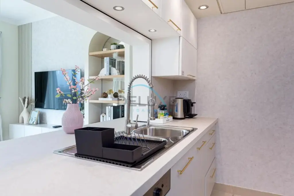 Дубай: Charming 1br at Burj Views Tower B, Downtown Dubai by Deluxe Holiday Homes