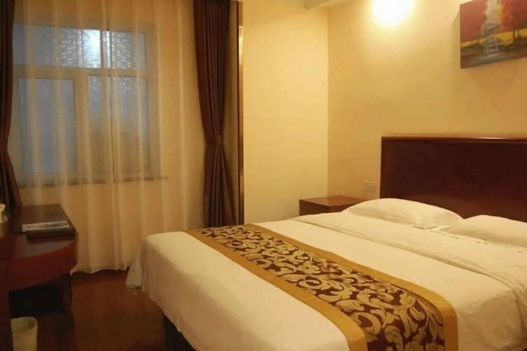 Пекин: GreenTree Inn Beijing Haidian Shijingshan North China University of Technology Express Hotel
