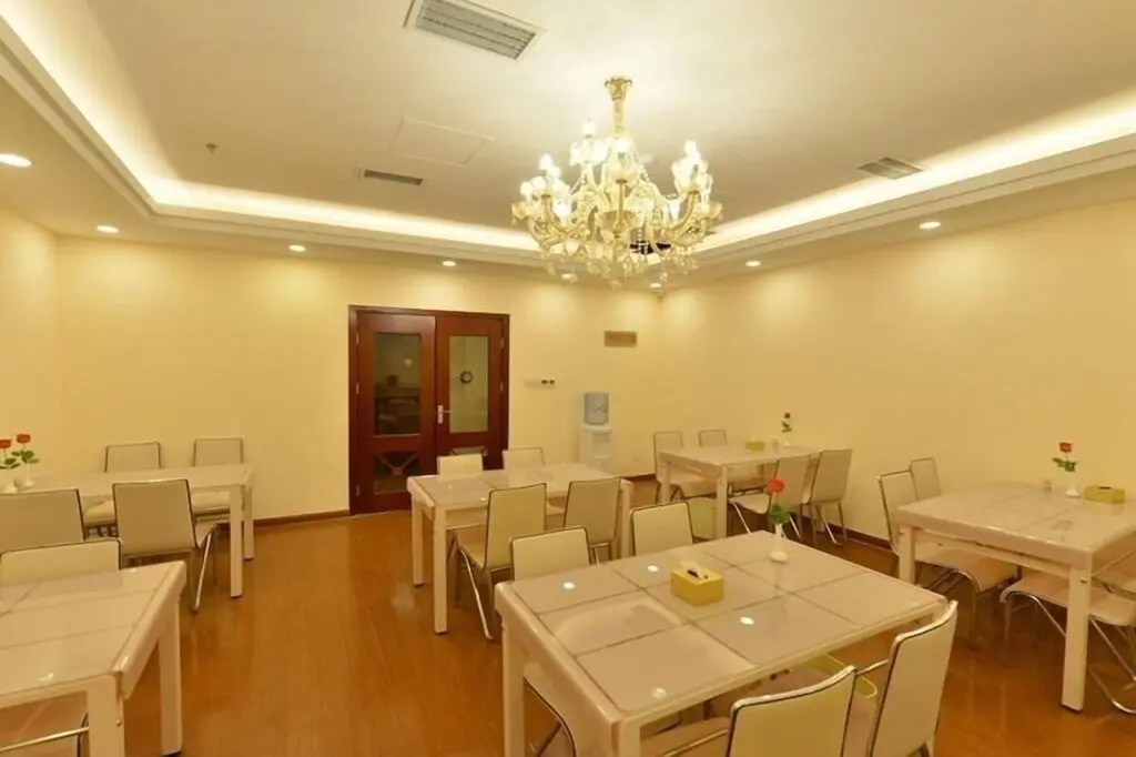 Пекин: GreenTree Inn Beijing Haidian Shijingshan North China University of Technology Express Hotel