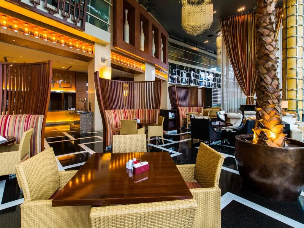 Пекин: Beijing Hotel