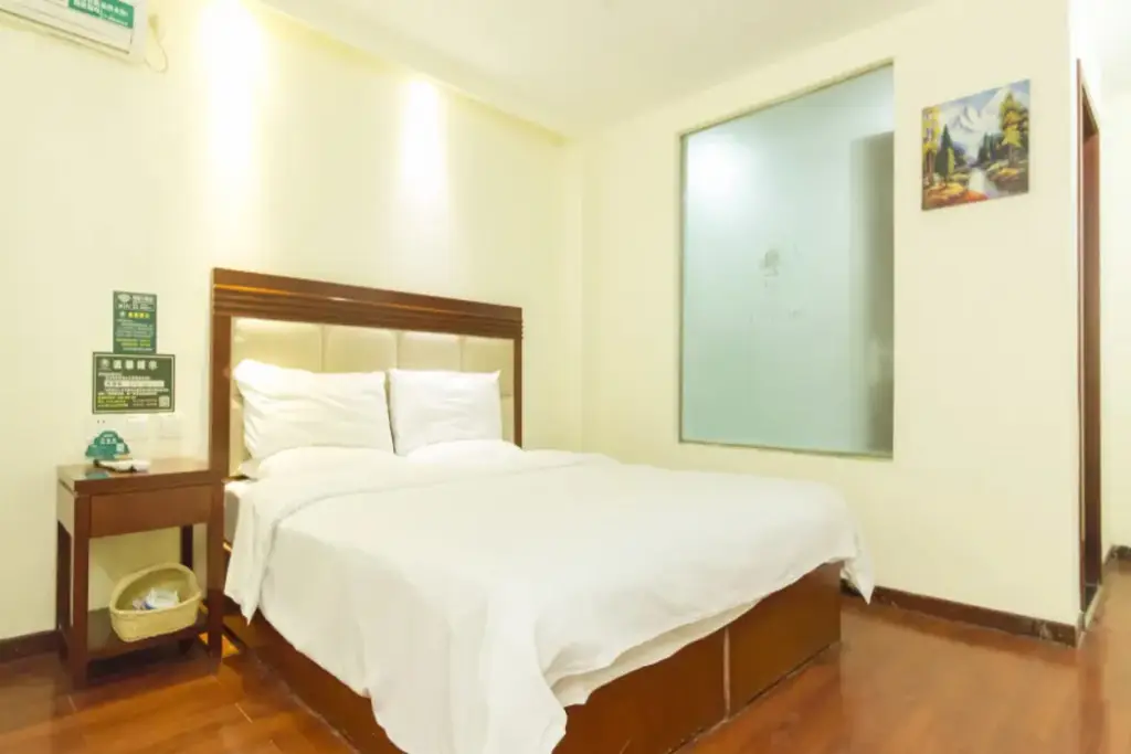 Пекин: GreenTree Inn Beijing International Exhibition Center Sanyuan West Bridge Express Hotel