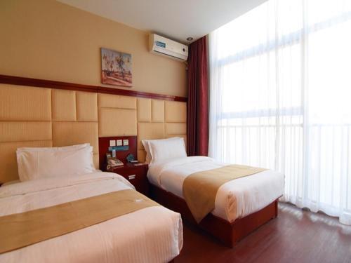 Пекин: GreenTree Inn Beijing Chaoyang District Happy Valley Express Hotel
