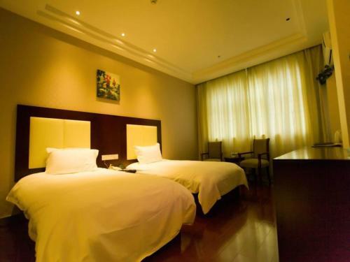 Пекин: GreenTree Inn Beijing Chaoyang District Happy Valley Express Hotel