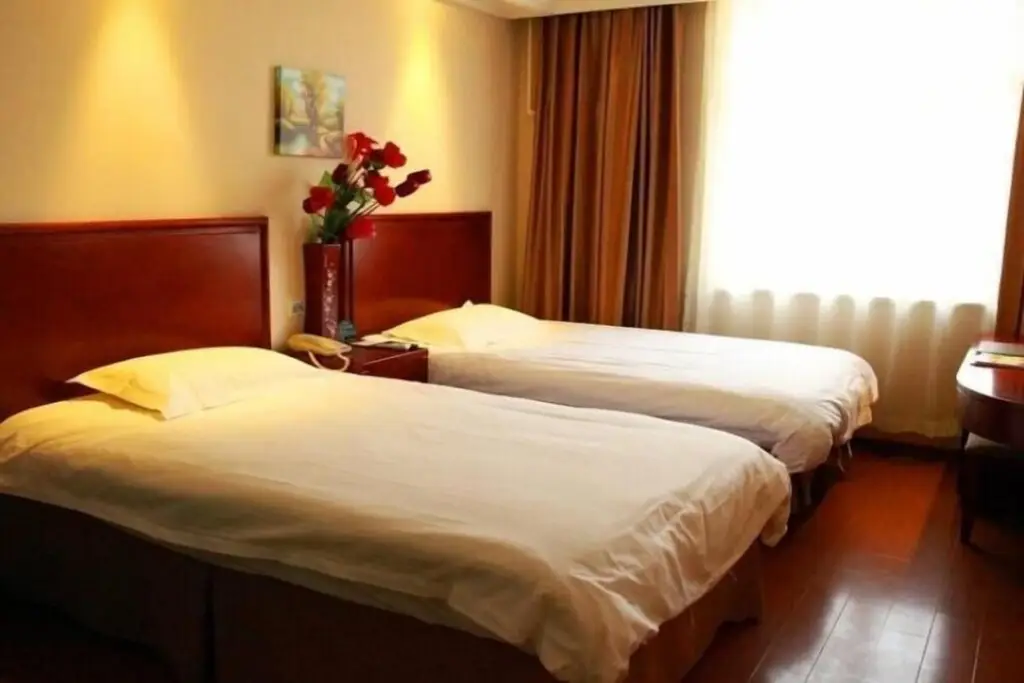 Пекин: GreenTree Inn Beijing Fangshan Yanshan Petrochemical Metro Station Express Hotel