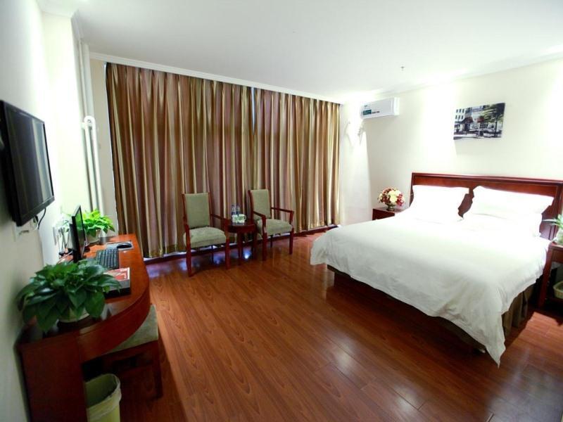 Пекин: GreenTree Inn Beijing Miyun County Great Wall Huandao Express Hotel