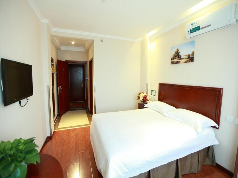 Пекин: GreenTree Inn Beijing Miyun County Great Wall Huandao Express Hotel