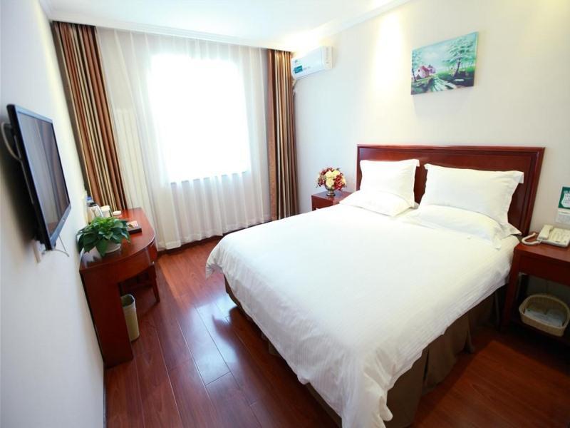 Пекин: GreenTree Inn Beijing Miyun County Great Wall Huandao Express Hotel