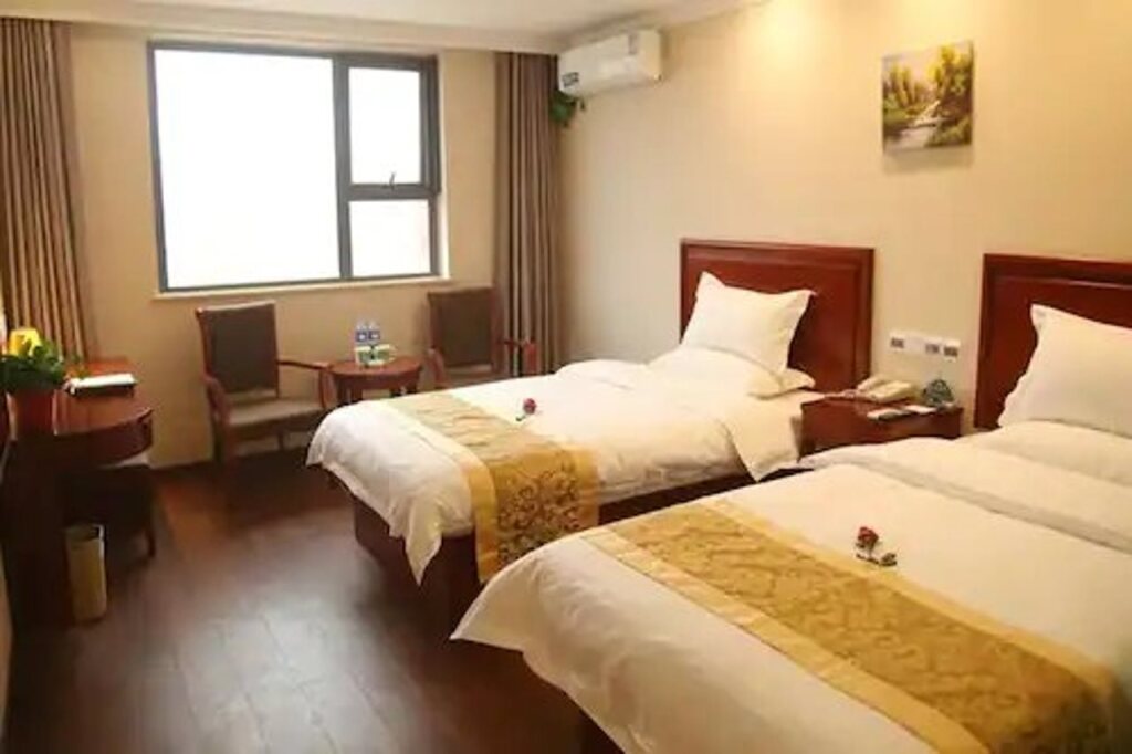 Пекин: GreenTree Inn Beijing Chaoyang District Langxinzhuang Metro Station Express Hotel