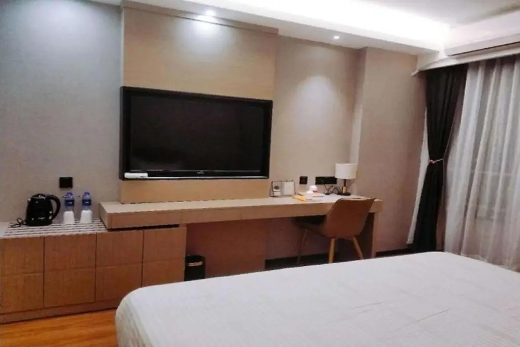 Чанчжоу: GreenTree Inn Changzhou Station North Square Express Hotel