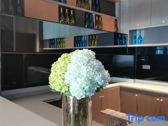 Чэнду: Echarm Hotel (Chengdu Global Center Century City New Convention and Exhibition Branch)