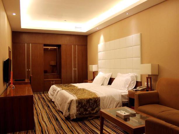 Шэньчжэнь: Shenzhen Railway Station Hotel
