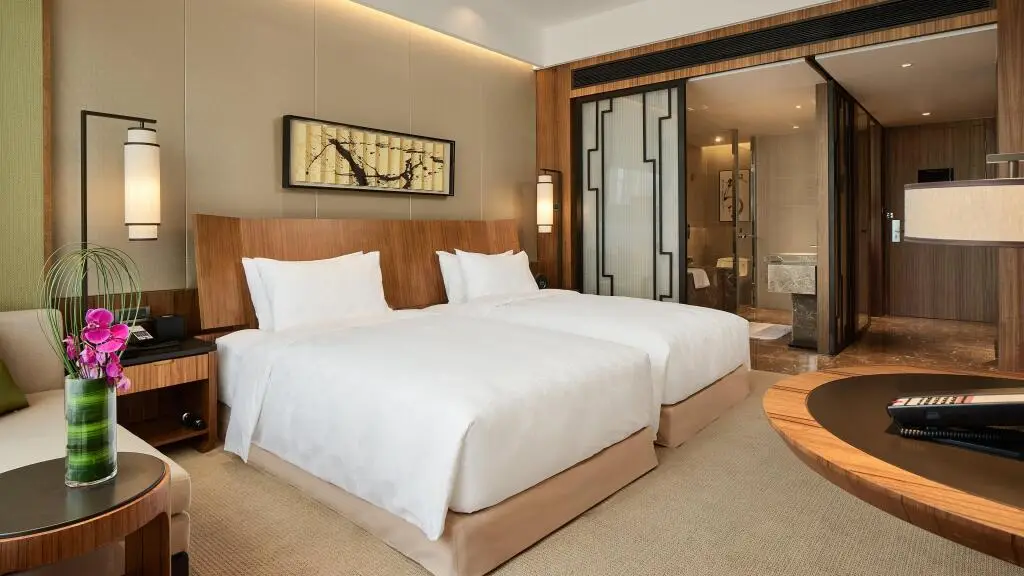 Нинбо: HUALUXE Ningbo Harbor City, an IHG Hotel