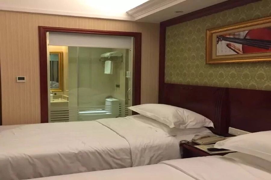 Чанша: Vienna Hotel Changsha Furong Middle Road