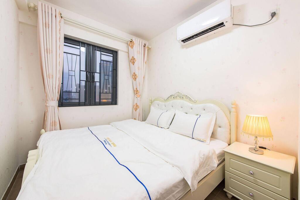 Шэньчжэнь: Shenzhen Panorama Apartment Kejiyuan