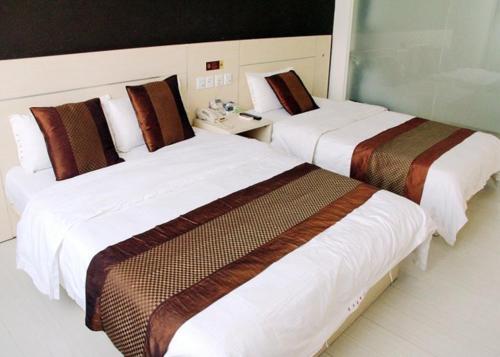 Лиаоченг: Thank Inn Chain Hotel Shandong Liaocheng Zhuangping County