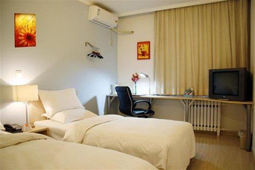 Пекин: Hutong Crossroads Inn--xinghaiqi Holiday Hotel