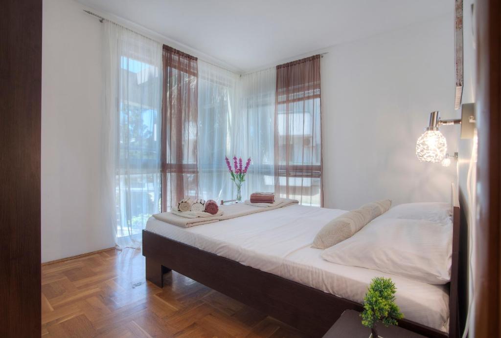 Будва: Dobrljanin LUX apartment