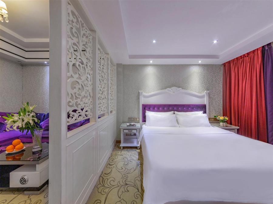Гуйлинь: Vienna Hotel (Exposition center)