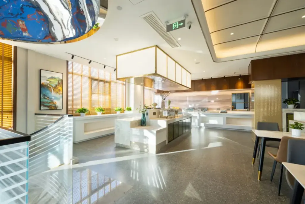 Пекин: Nostalgia S Hotel (Beijing Fangshan University Town Guangyangcheng Metro Station)