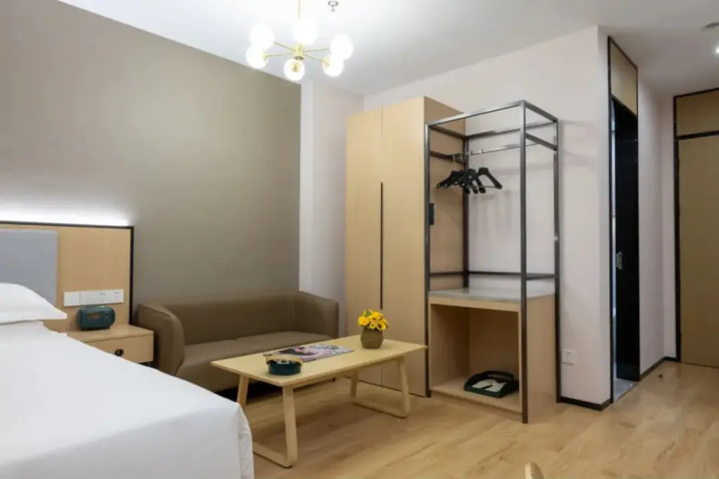 Пекин: Nostalgia S Hotel (Beijing Fangshan University Town Guangyangcheng Metro Station)