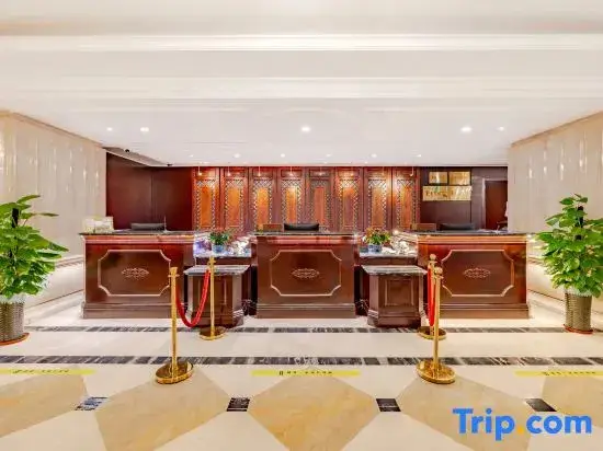 Хэфэй: Anhui Hotel