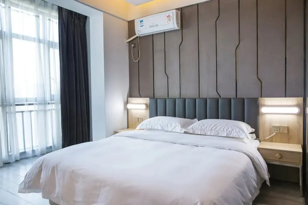 Ганьчжоу: Thank Inn Chain Hotel Jiangxi Ganzhou Zhanggong Dis. Railway Station