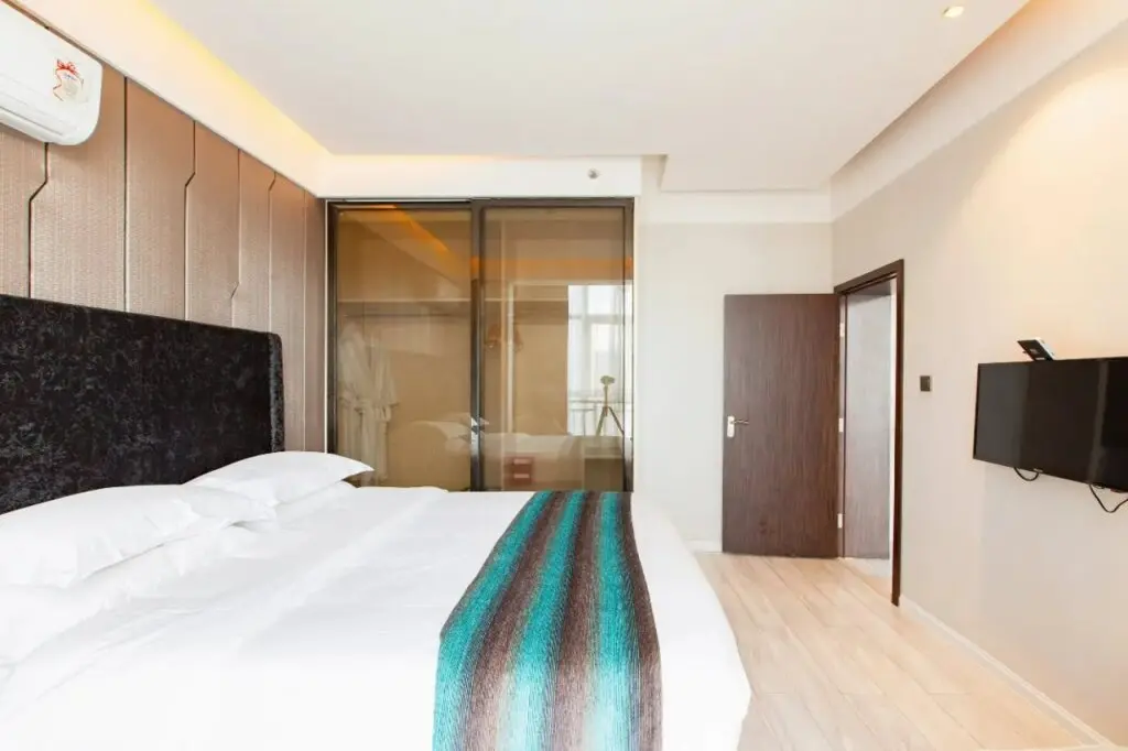 Ганьчжоу: Thank Inn Chain Hotel Jiangxi Ganzhou Zhanggong Dis. Railway Station