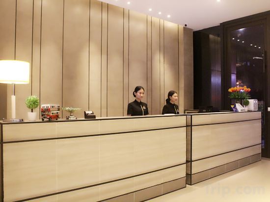 Гуанчжоу: Homeinn Plus Guangzhou LuoGang Railway Station Branch