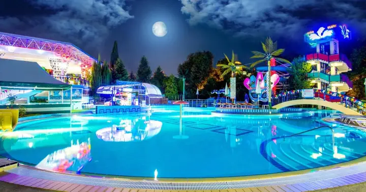 Сочи: SOCHI VIP Apartment Krymskaya 65b