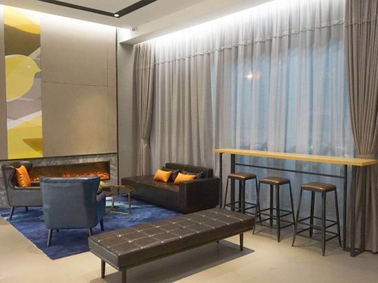 Наньтун: Home Inn Selected (Nantong Renmin Middle Road Dongjing International)