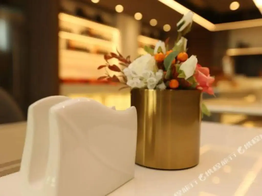 Цицикар: Homeinns Plus-Longhua Road, Qiqihar