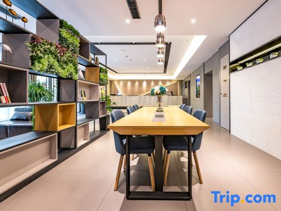 Чаншу: Отель Homeinn Selected (Changshu Hengshan Road)