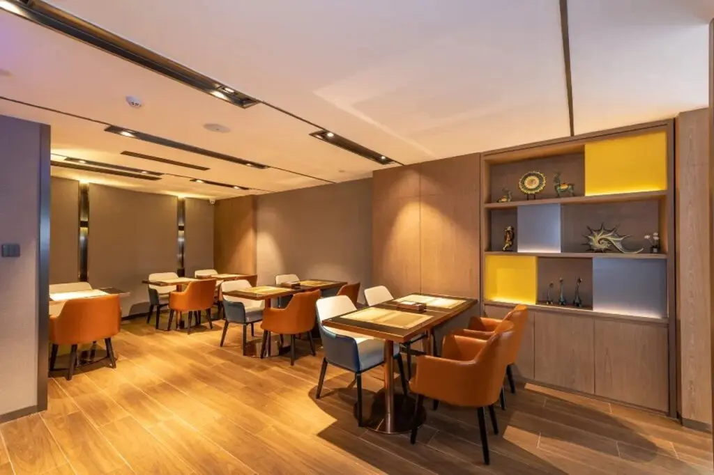 Гуанчжоу: Echarm Hotel Guangzhou Tiyu West Raod Metro Statio