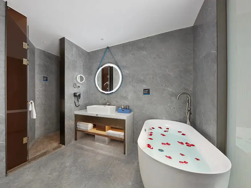 Гуанчжоу: Fengyue Light Shang Hotel (Guangzhou Baiyun Airport, Renhe Subway Station)