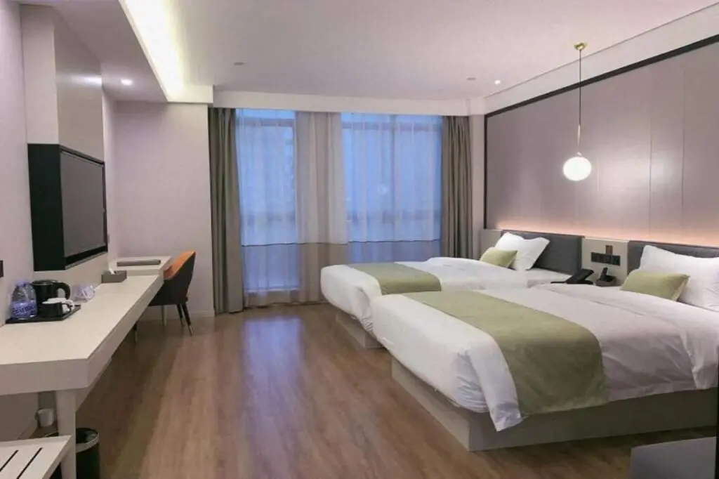 Ханчжоу: Gya Jiaxing Pinghu City Wuyue Square Shengli Road