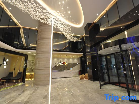 Хэчи: Borrman Hotel (Hechi Bama Center Cultural Plaza Store)