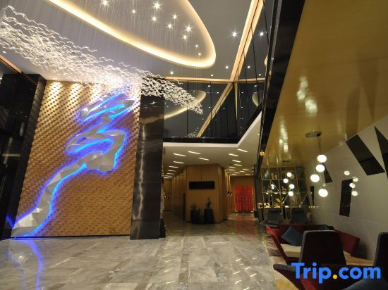 Хэчи: Borrman Hotel (Hechi Bama Center Cultural Plaza Store)