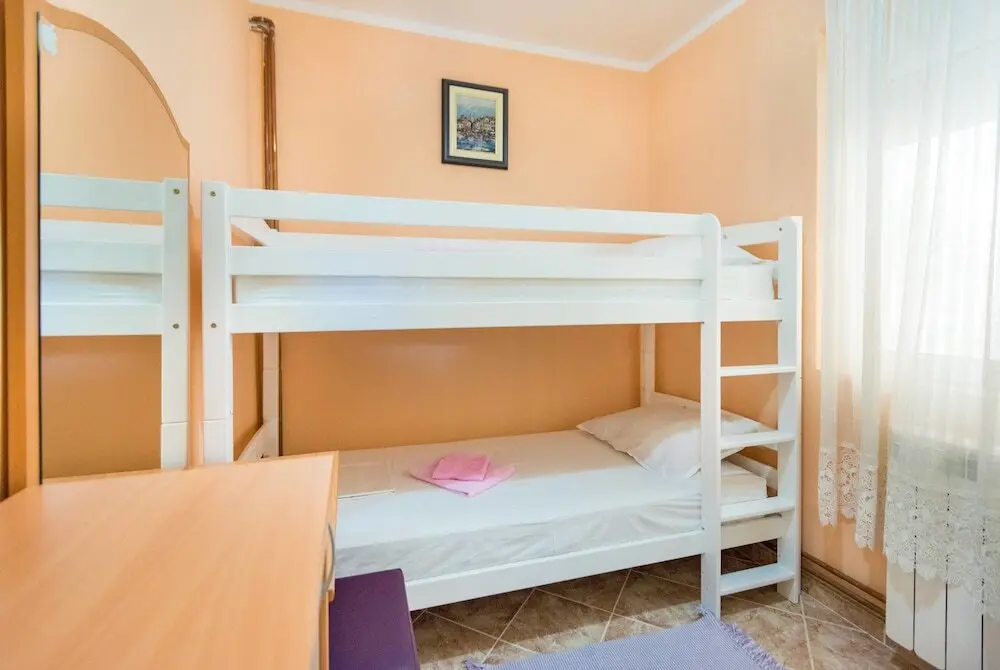 Доброта: Apartments Ivardi
