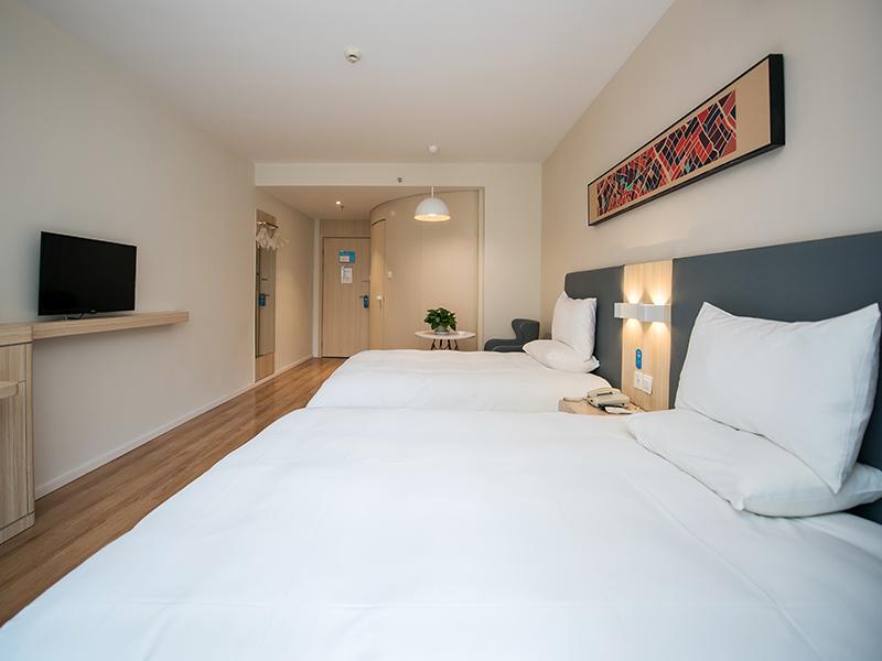 Чэнду: Hanting Hotel Chengdu Shuangliu Airport
