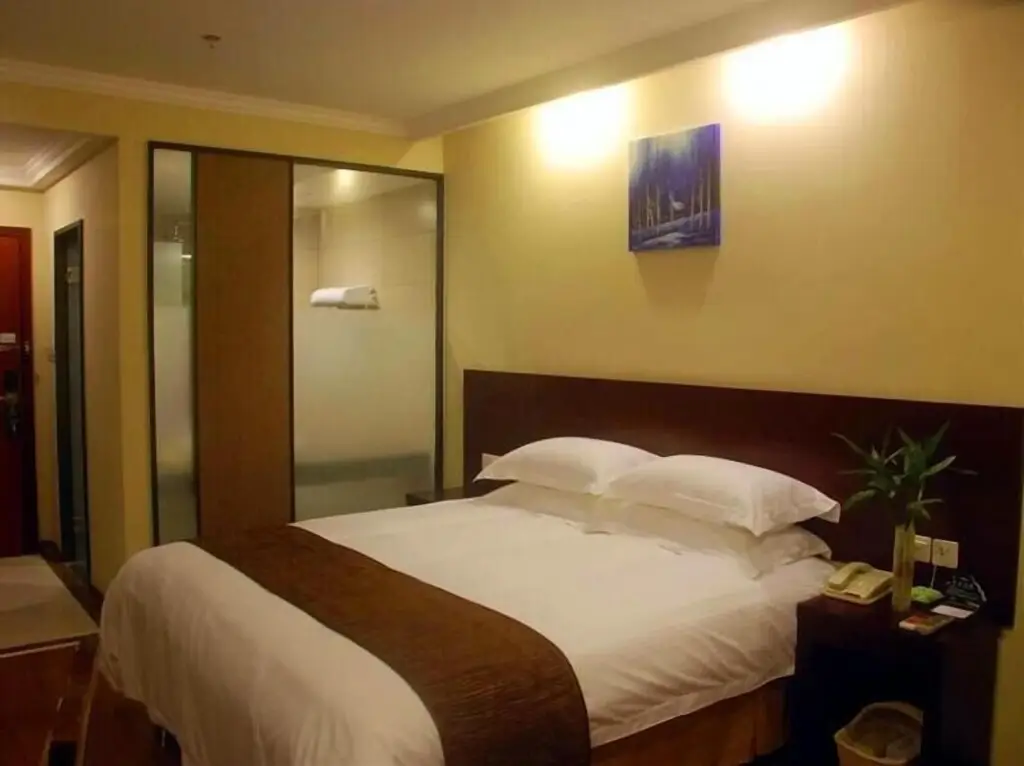 Наньтун: GreenTree Inn Nantong Rugao Haiyang Road Tiancheng Business Hotel