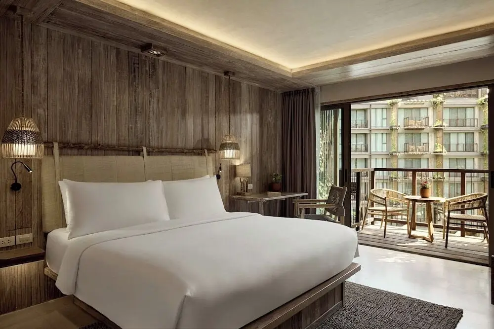 Кату: INDEPENDENTS Dinso Resort Phuket
