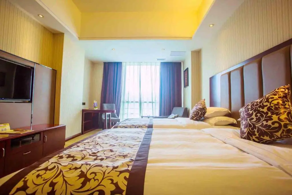 Фучжоу: Vienna International Hotel (Fuzhou Taijiang Wanda Gaohu Longfu)