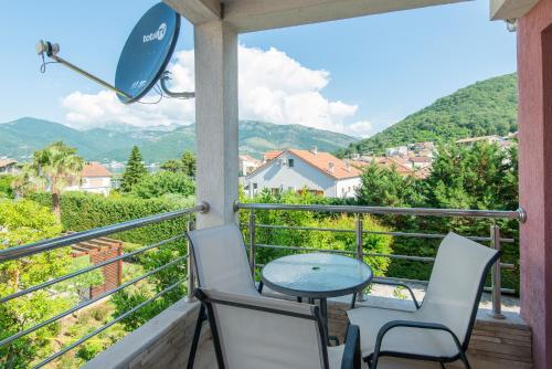 Тиват: Donja Lastva Apartment