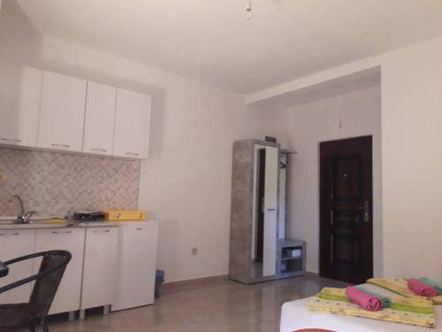 Будва: Apartmani Andrea-jaz