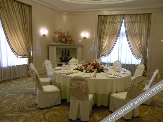 Далянь: Dalian Hotel